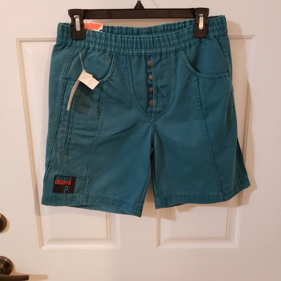 Pilot  Vintage shorts size 12/14 - Picture 1 of 11